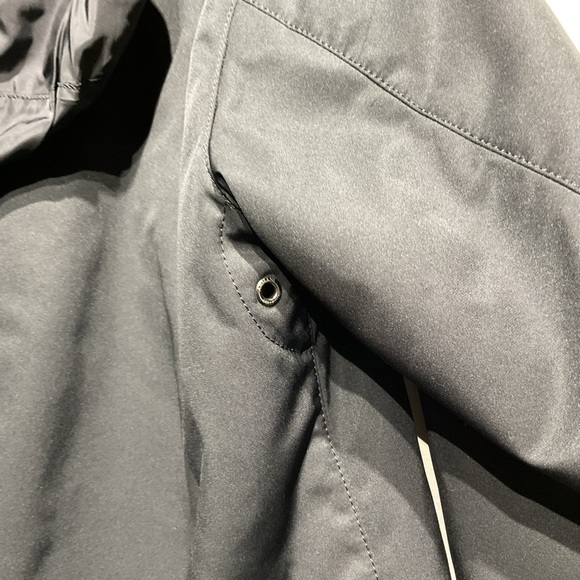 Armani Collezioni Weather Proof Jacket Size L.With Head Cover.Jacket Windbreaker - Picture 9 of 16